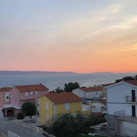E.t.a. * Trogir